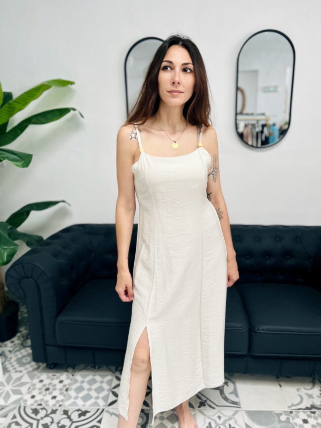Vestido con borlas